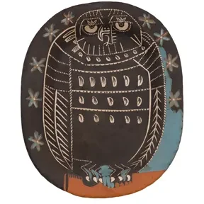 Ceramic plate featuring a stylized owl design in white linework on a dark background with star motifs.